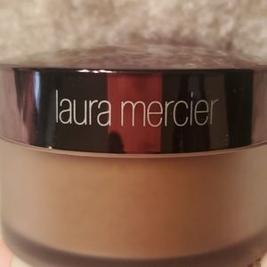 Laura Mercier Setting GLOW powder